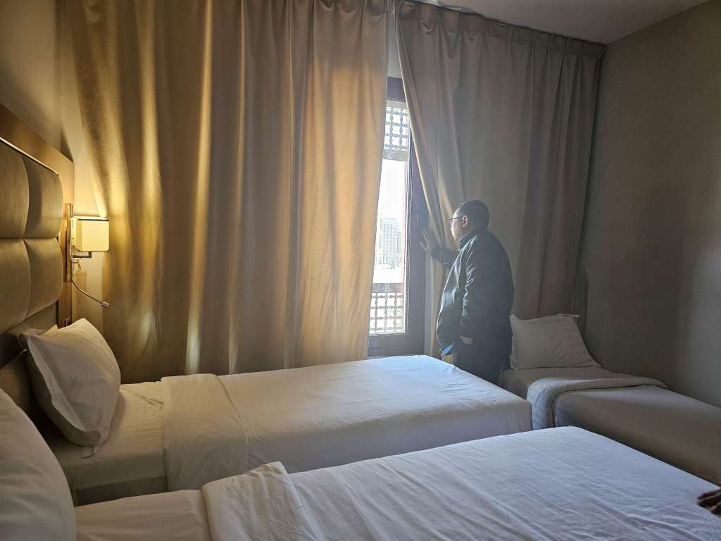 Cek Layanan Pemondokan di Madinah, Menag Ingin Pastikan Ramah Lansia