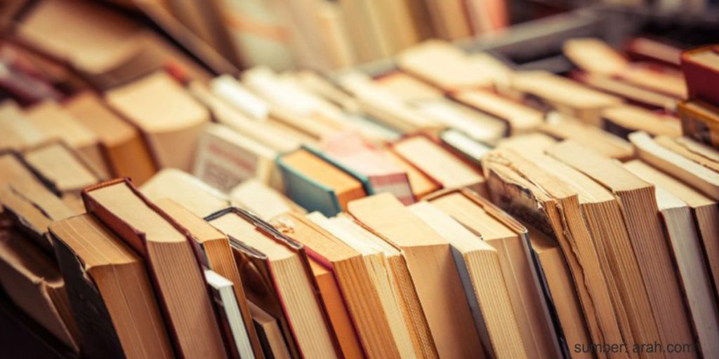 Kitab-kitab yang Cocok Dikaji Pada Bulan Maulid&nbsp;Nabi